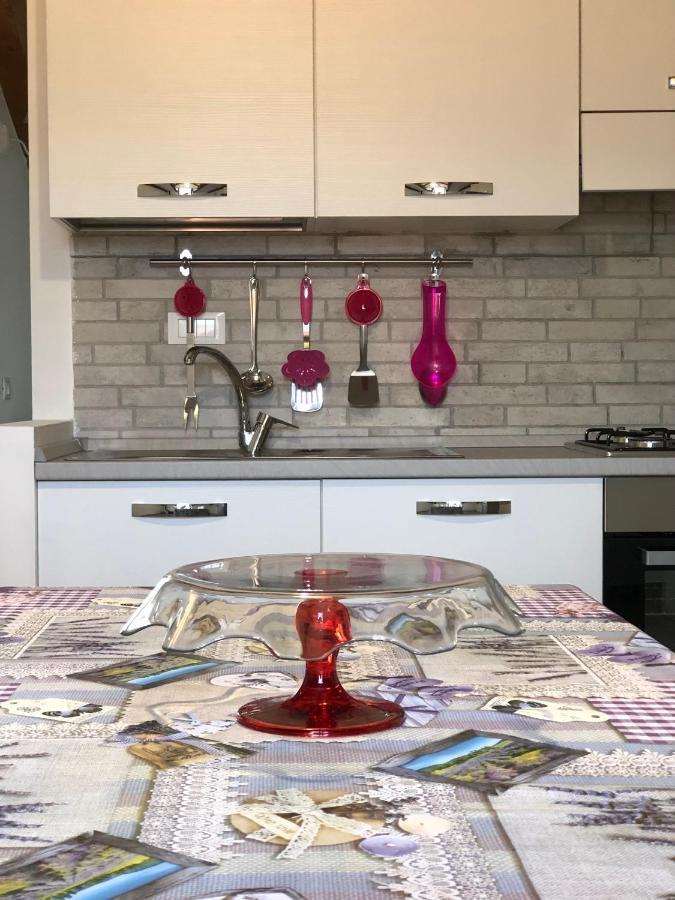 Villa Marco Aurelio Cisano sul Neva Bagian luar foto
