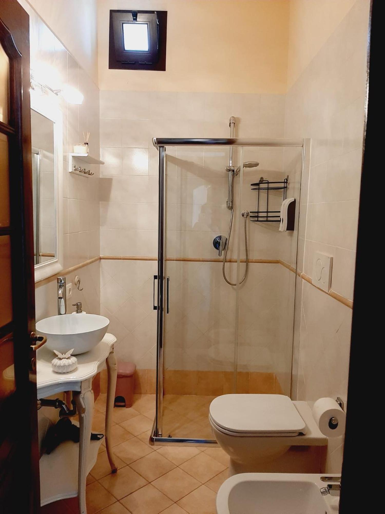 Villa Marco Aurelio Cisano sul Neva Bagian luar foto